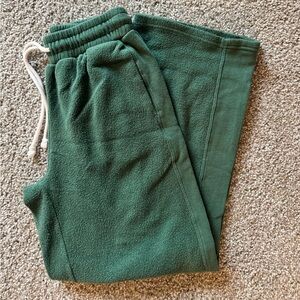 Aerie Forest Green Joggers matches xs top posted separately